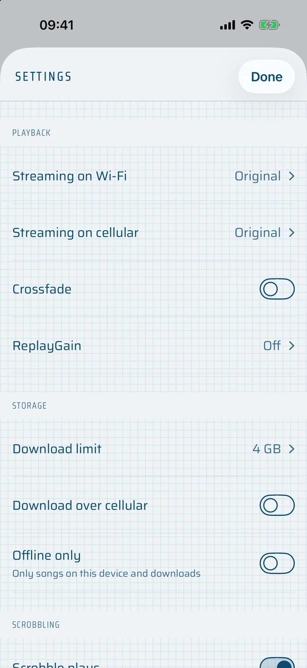 MiniJack's Settings: streaming quality for Wi-Fi and cellular, crossfade, ReplayGain, download limit and offline only.